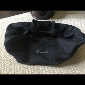 NEW Meridian duffel travel bag w/ removable strap